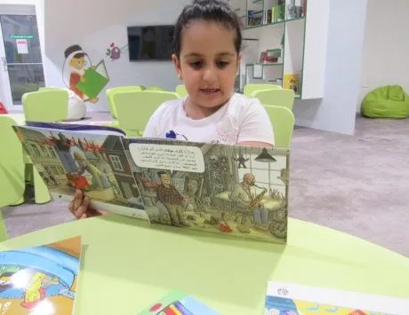 حفصة سرور: أتمنى أن أكون كاتبة عالمية